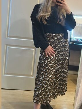 ZARA Pleated Brown Geometric Print Midi Skirt